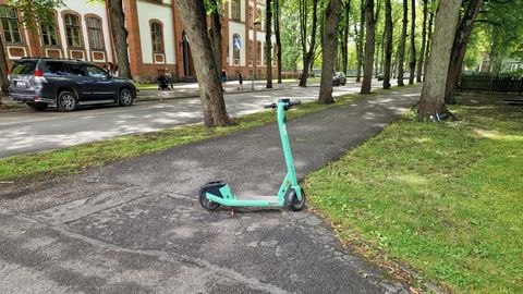 Noor tõukerattur sattus haiglasse