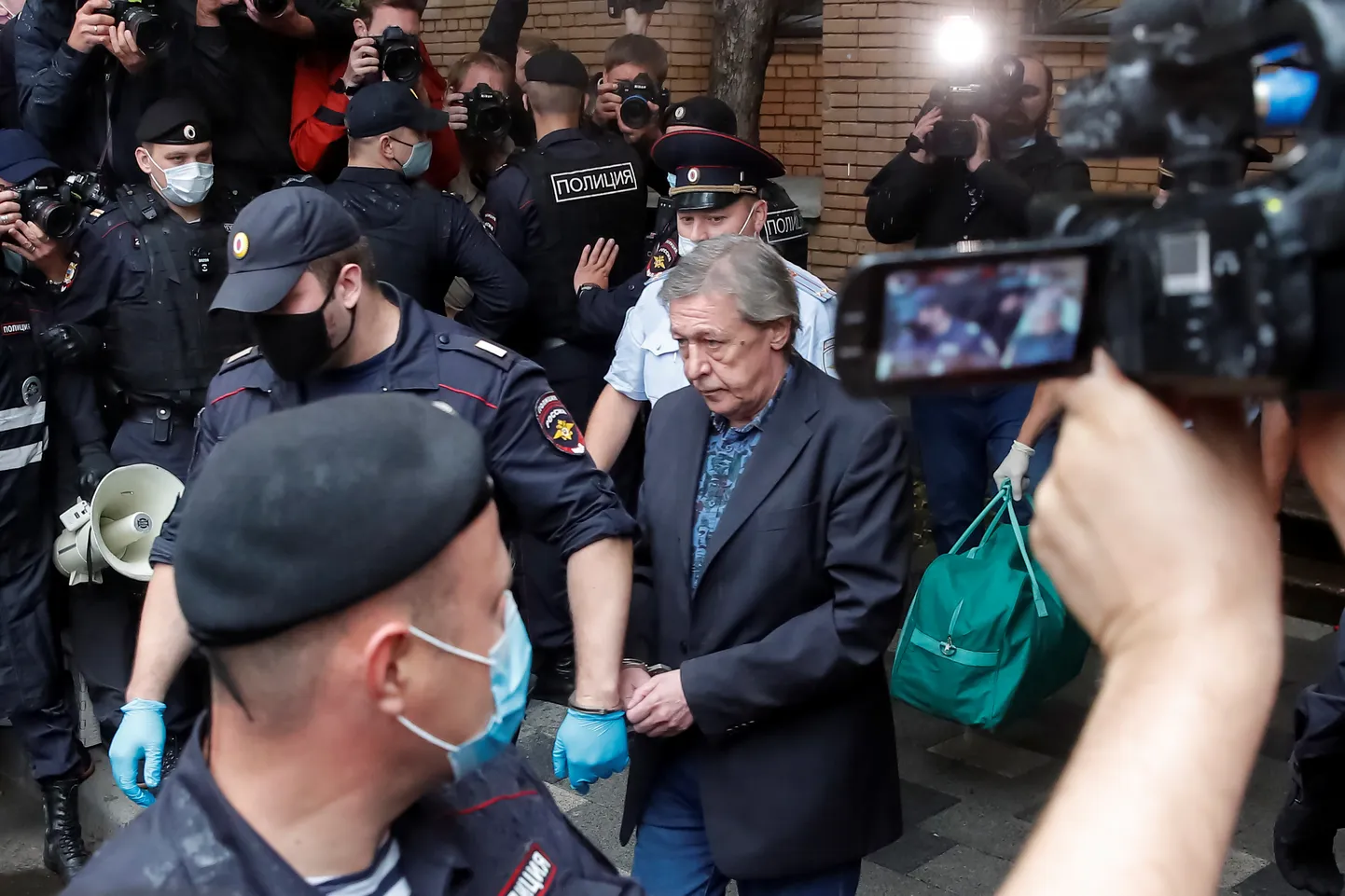 Михаил Ефремов во время судебного процесса.