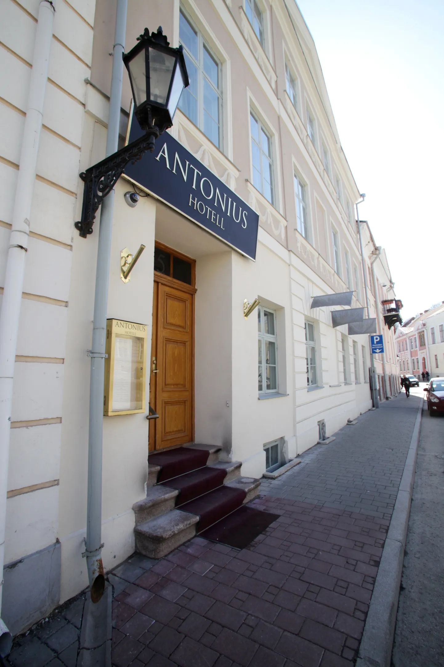 Antoniuse hotell Tartus Ülikooli tänavas
