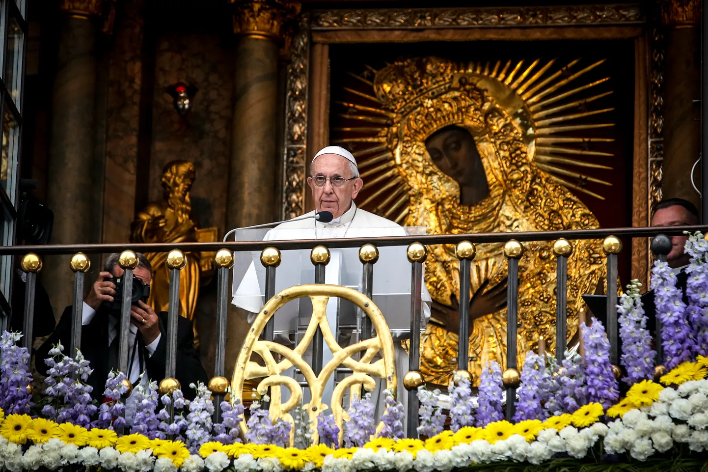 Pāvests Francisks ieradies vizītē Lietuvā