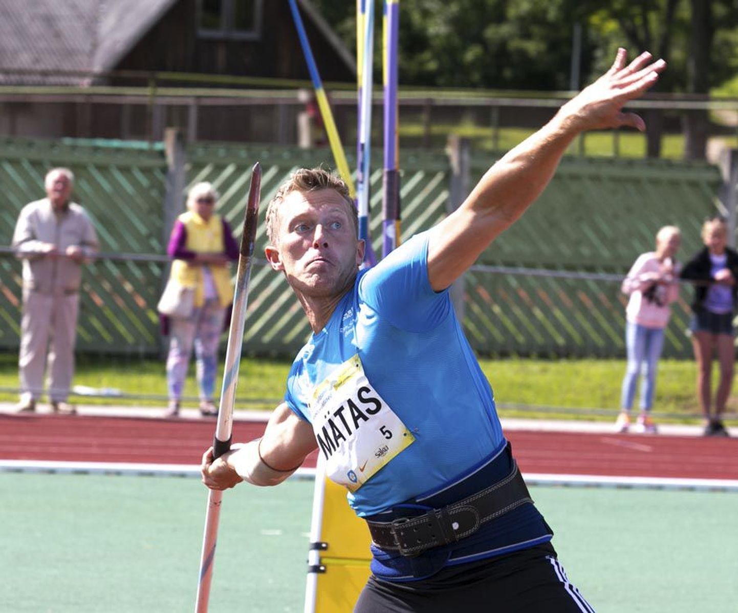 Viljandimaalt pärit odaviskaja Risto Mätas lõpetas maailmameistrivõistlused 12. kohaga. Pilt on tehtud tänavu juulikuus Viljandis Valter Kalami mälestusvõistlustel.
