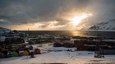 Norra pikendab Arktika söekaevanduse eluiga, et toita Euroopa tööstust