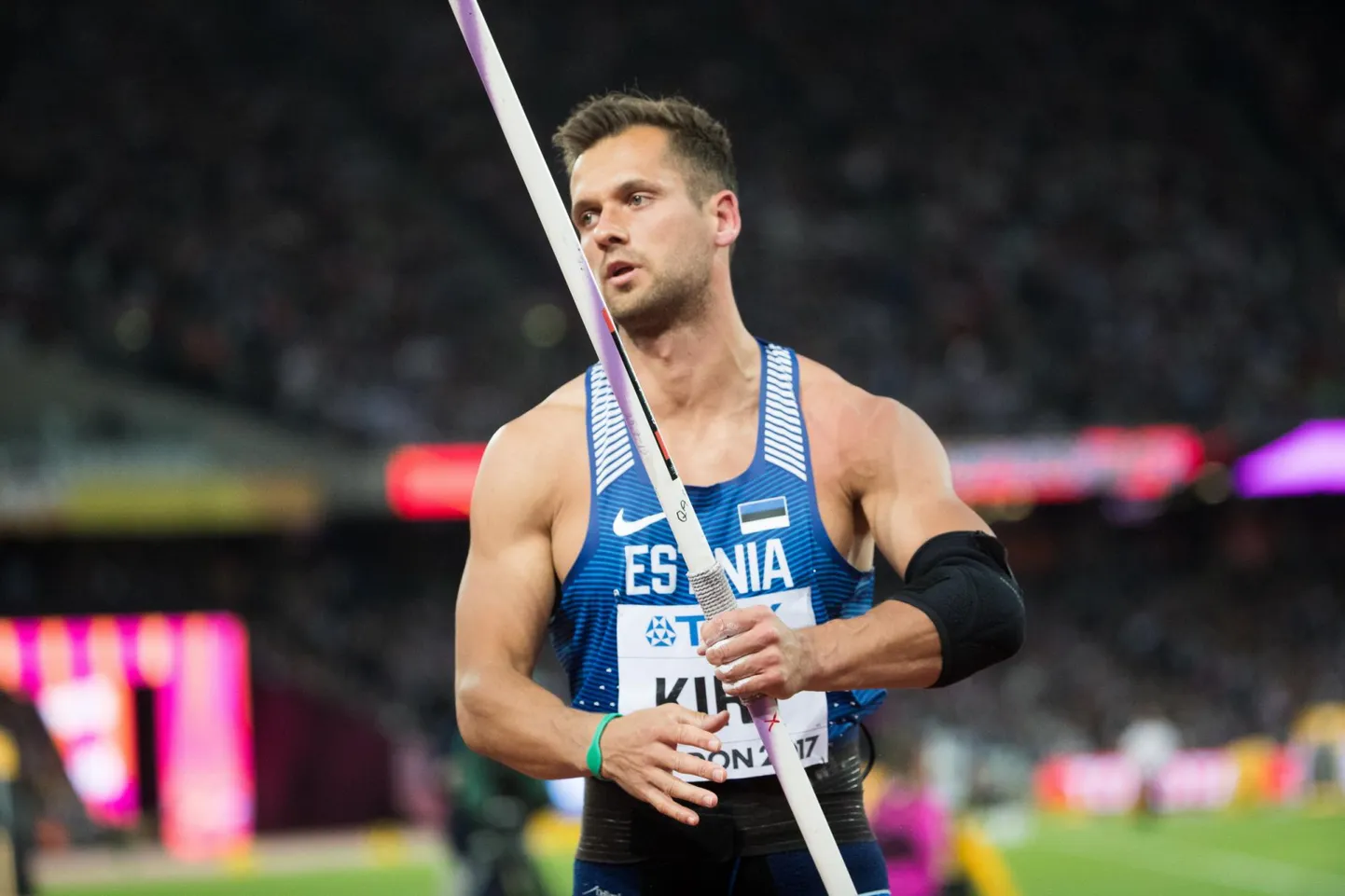 Magnus Kirt tegi Pärnus stabiilse viskeseeria.