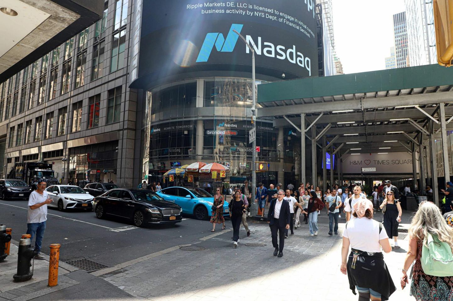 Suurema osa USA börside tõusust andsid Nasdaqil noteeritud tehnoloogiahiidude aktsiad.  