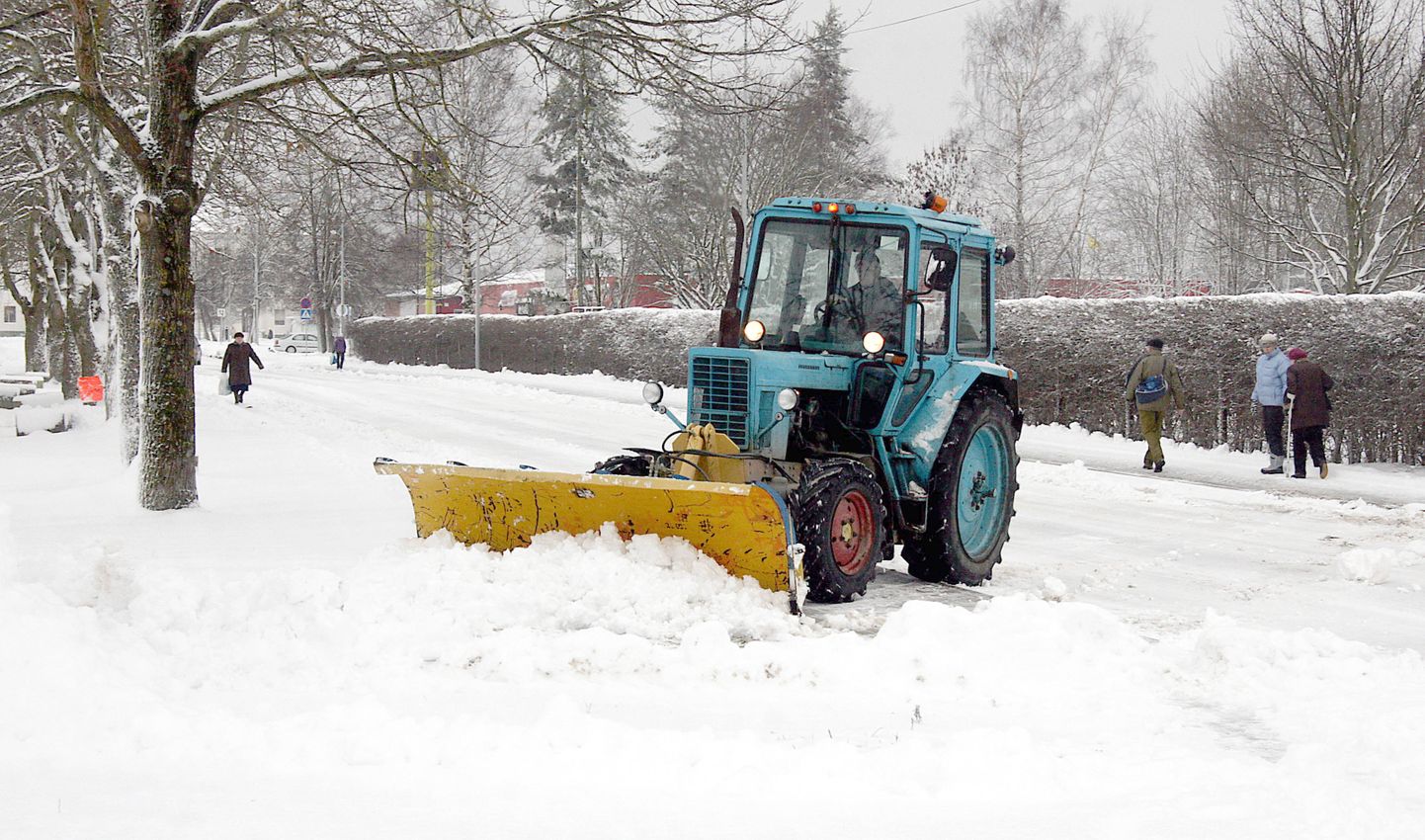 Ревизионная комиссия подозревает, что в Кивиыли предприятие, убирающее снег, подтасовало часы работы.