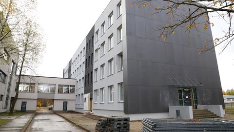 Kriminālprocesā izmeklē iespējamas nelikumības Rīgas Stila un modes tehnikumā