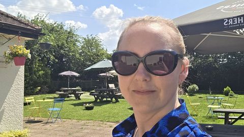 «Liiga palav kohalikele ja koeri ei tohi ka jalutama viia!» Eestlased räägivad Suurbritannia kuumalainest