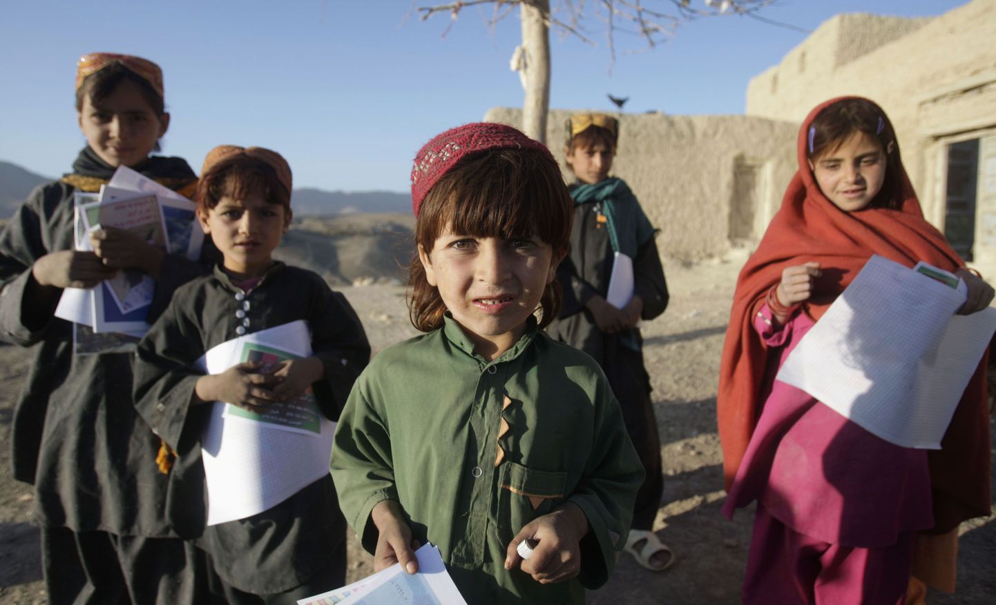 Afganistani lapsed.
