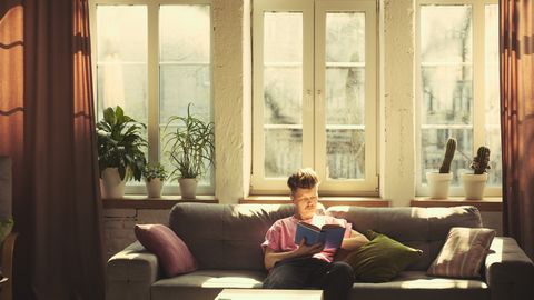 LUGEMISSOOVITUS ⟩ Kvaliteetne romaan, mis oskab õigel hetkel üllatada