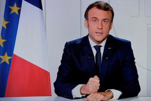 Prantsusmaa president Emmanuel Macron referendumijärgses videopöördumises.
