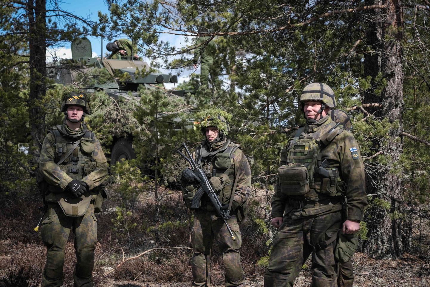 Soome sõdurid Soomes Niinisalos toimunud sõjaväeõppusel Arrow 22 4. mail 2022. aastal.
