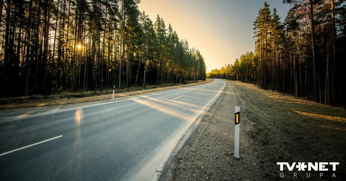 Roads Icy Conditions Rēzekne Latvia Driving Difficult
