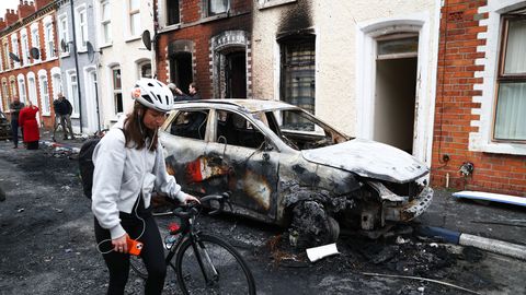 NOARÜNNAKU RAEVUPALANG ⟩ Äärmuslaste kihutustöö ajas Belfast