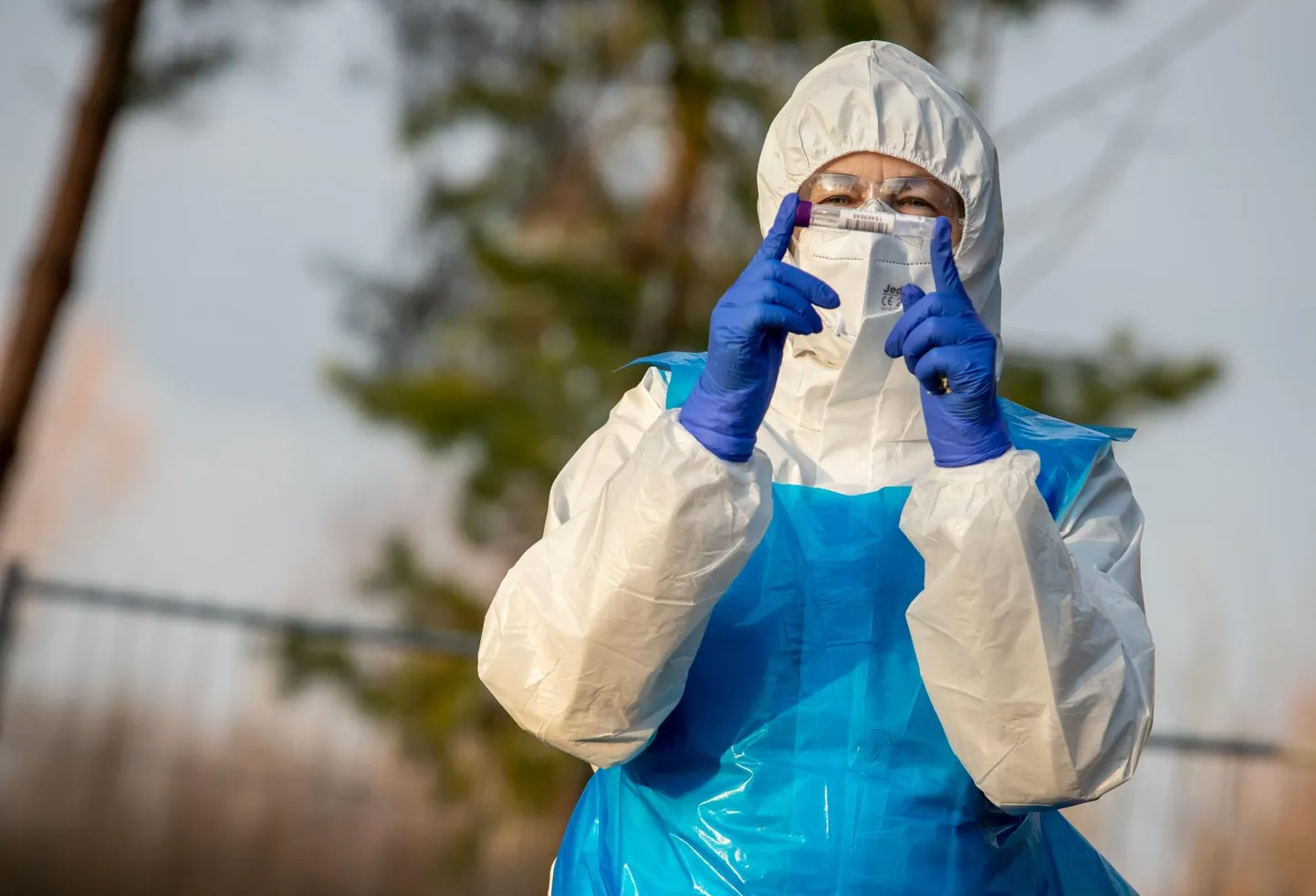 Kui parandatud metoodika toob kaasa väiksemad nakatumise numbrid, saame julgemalt otsuseid üle vaadata ja väga paljude majandussektorite ning eraisikute suurt kitsikust vähendada, loodab Rea Raus.
