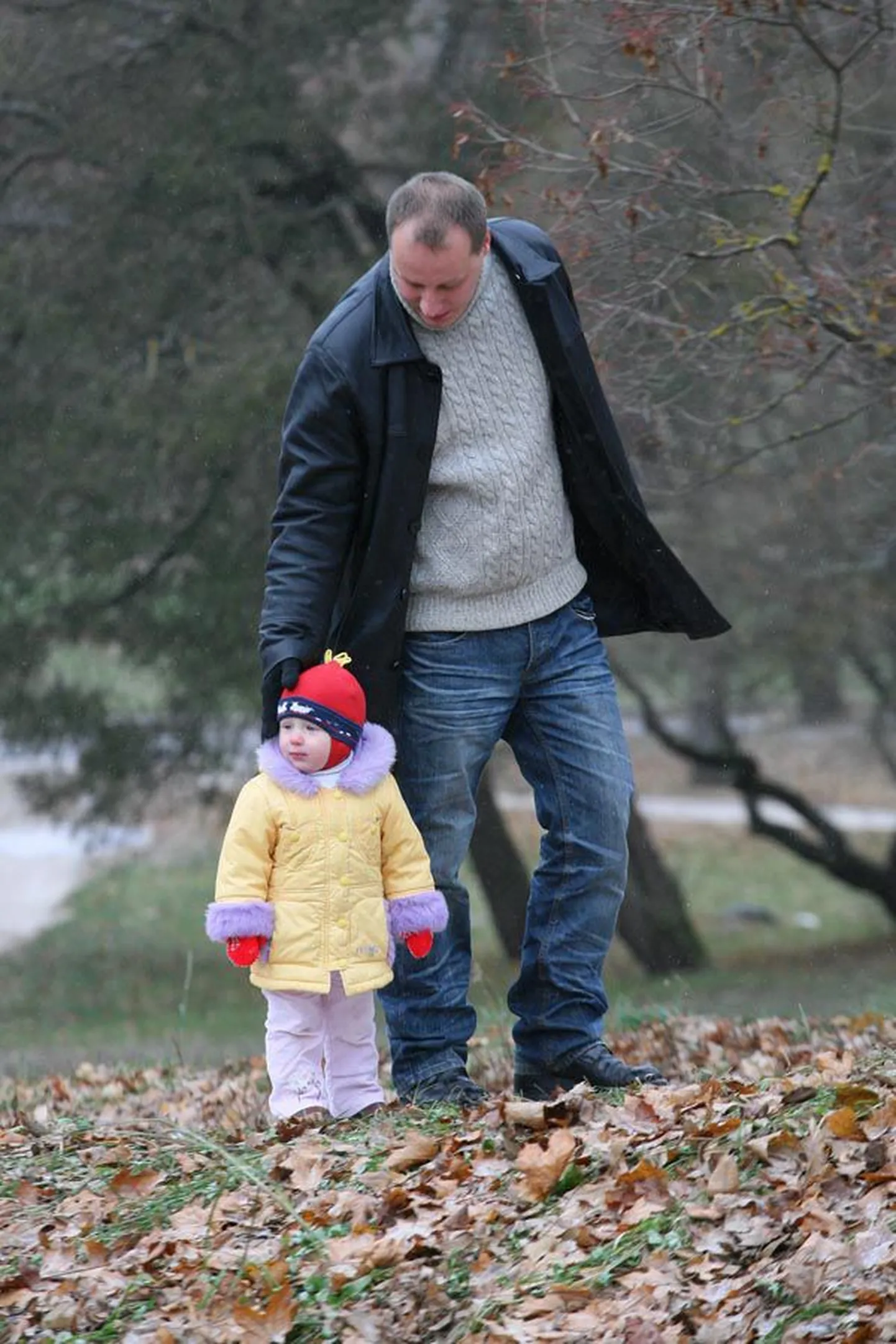 Kuigi elutempo on kiire, tasub ka isadel leida aega oma lastega tegelda, sest nood võivad vanematele kinkida palju ilusaid hetki. Foto on illustreeriv.
