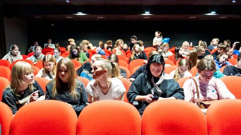 Põhikoolide kooliteatrite paremik kogunes Kuressaarde
