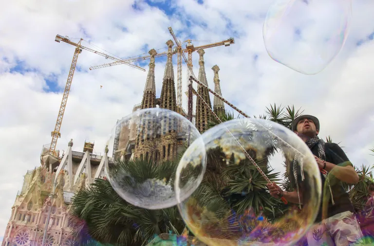 Barcelonas asuv La Sagrada Familia kirik (Sipa).