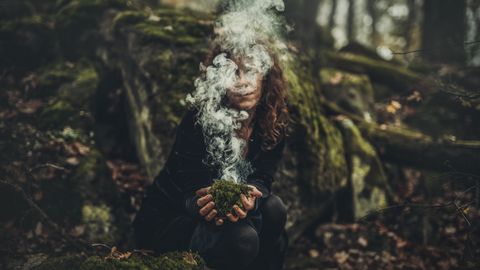 Šie Lieldienu rituāli izklausās traki… bet senči zvērēja, ka tie iedarbojas!