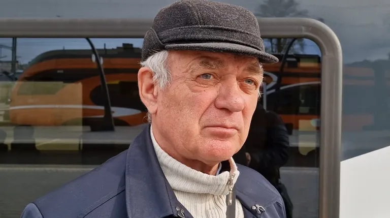 Павел Шустов.