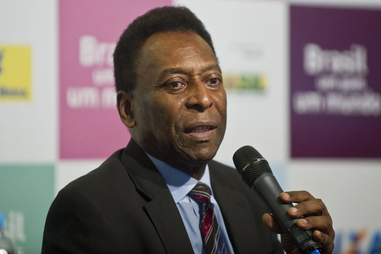 Pele.