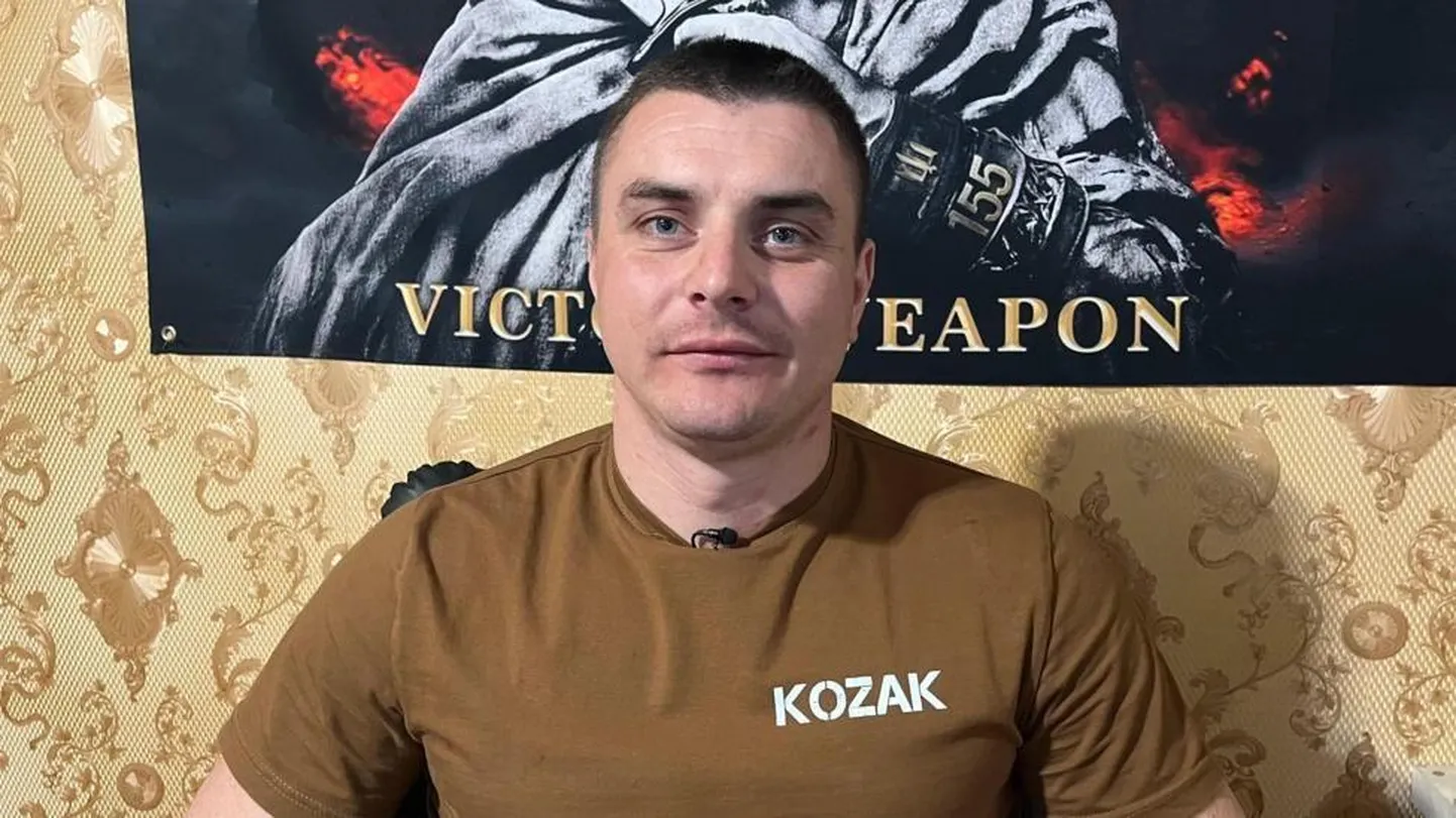 Некоторые солдаты, такие как «Козак», считают, что погибло слишком много людей, чтобы отдавать России территории.