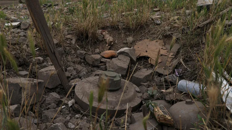 Одна из главных проблем украинских военных во время наступления — большое количество мин, установленных армией РФ