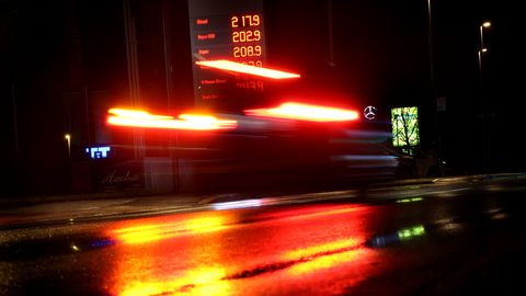 Ministrija rosina samazināt akcīzes nodokli dīzeļdegvielai par aptuveni 15%