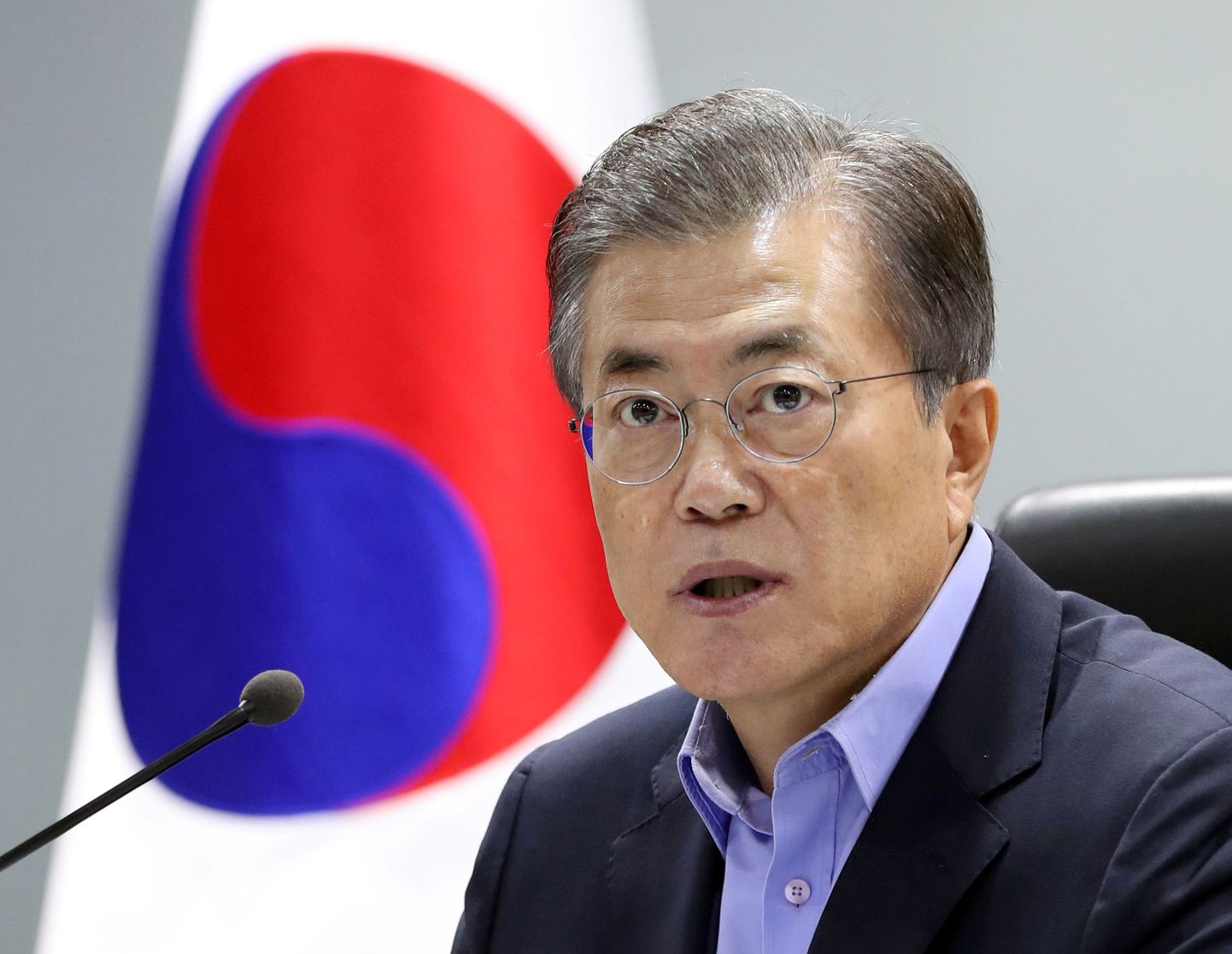 Lõuna-Korea president Moon Jae-in osales 3. septembril riikliku julgeolekunõukogu erakorralisel istungil seoses Põhja-Korea tuumakatsetusega.