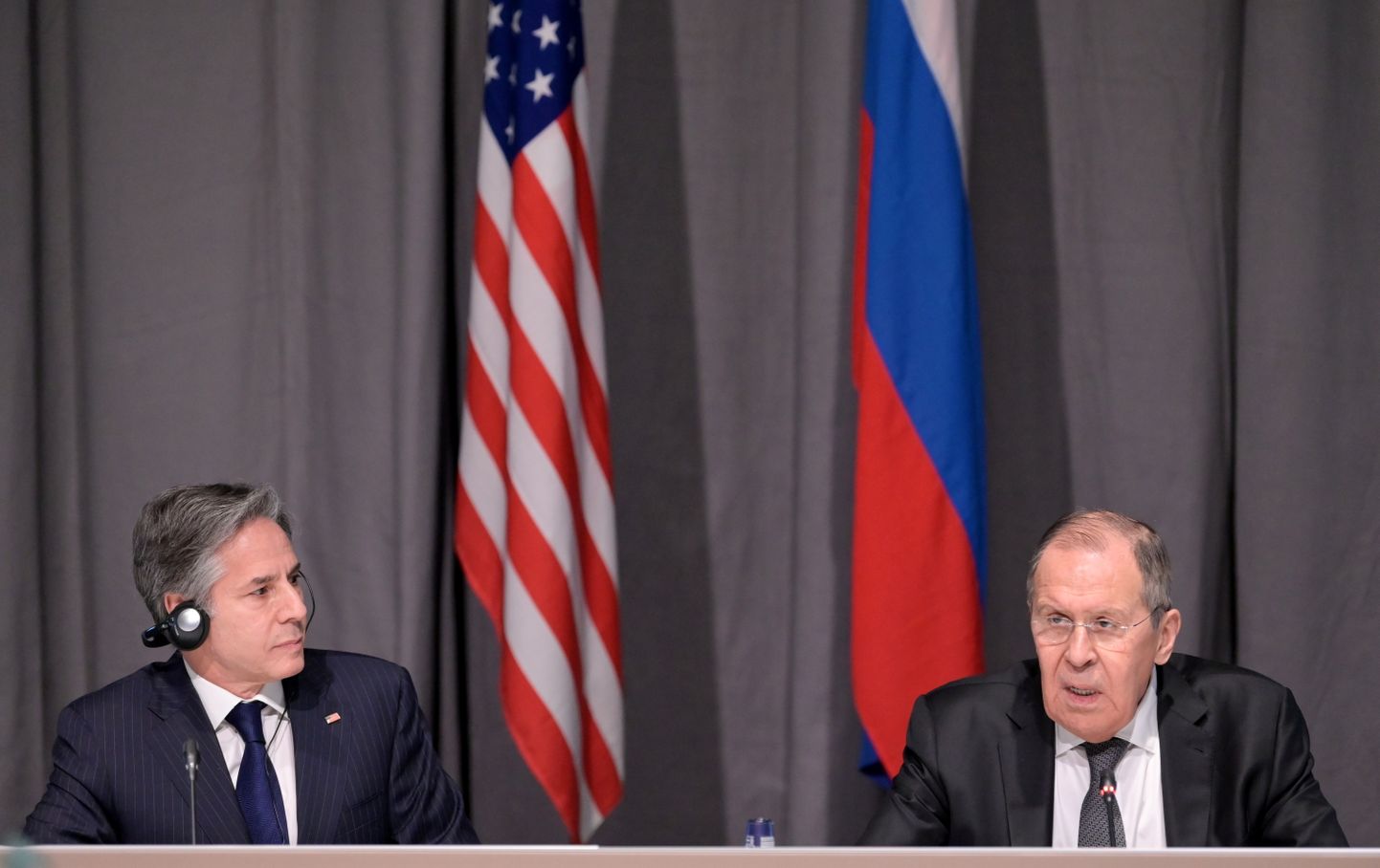 USA välisminister Antony Blinken ja Vene välisminister Sergei Lavrov Rootsis Stockholmis 2. detsember 2021.