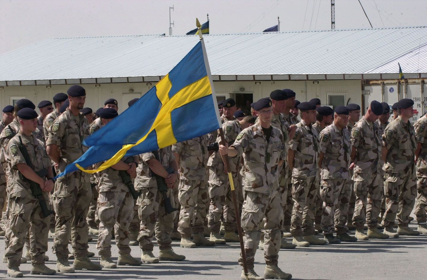 ISAFi koosseisu kuuluvad Rootsi sõdurid Mazar-e Sharifis.