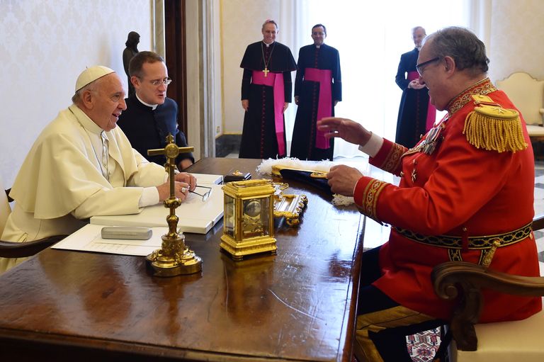 Robert Matthew Festing ja paavst Franciscus