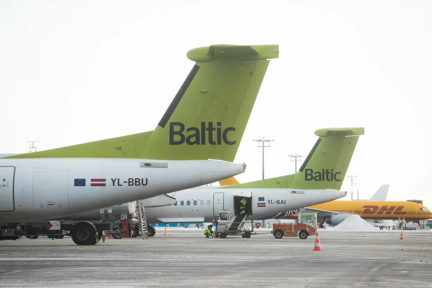 Airbus A220‑300 on 38,7 meetrit pikk lennuk, mille tiibade siruulatus on 35,1 meetrit. Õhusõidukis on kohti 160 reisijale.