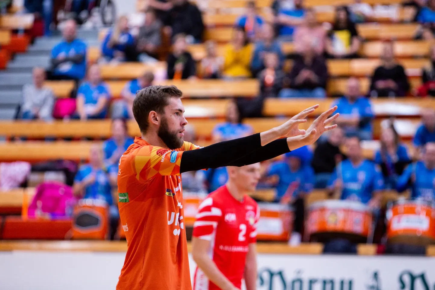 Pärnu võrkpalliklubi tiimil jagus Tartu Bigbanki vastu püssirohtu üheks geimiks.