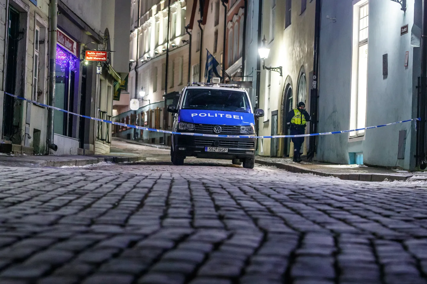 Läbiotsimine Pavel Gammerile ja Hubert Hirvele kuuluvas restoranis Rae meierei.