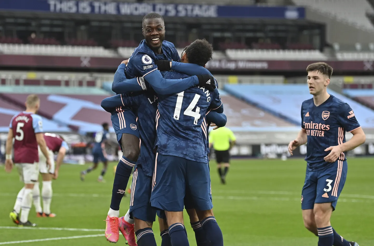 Alexandre Lacazette.