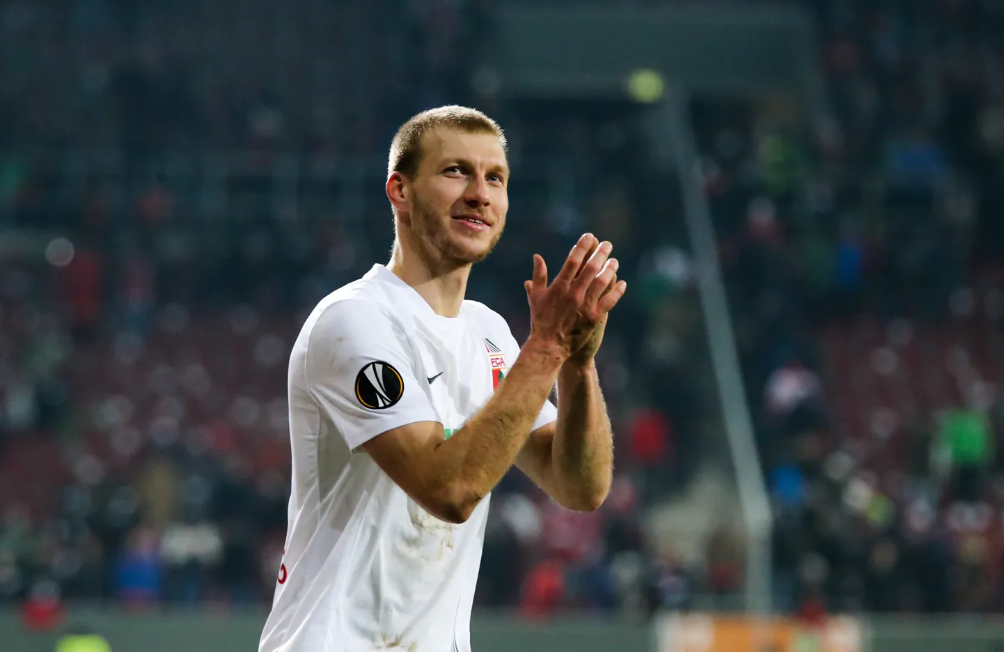Ragnar Klavan 2016. aasta Augsburgi särgis.