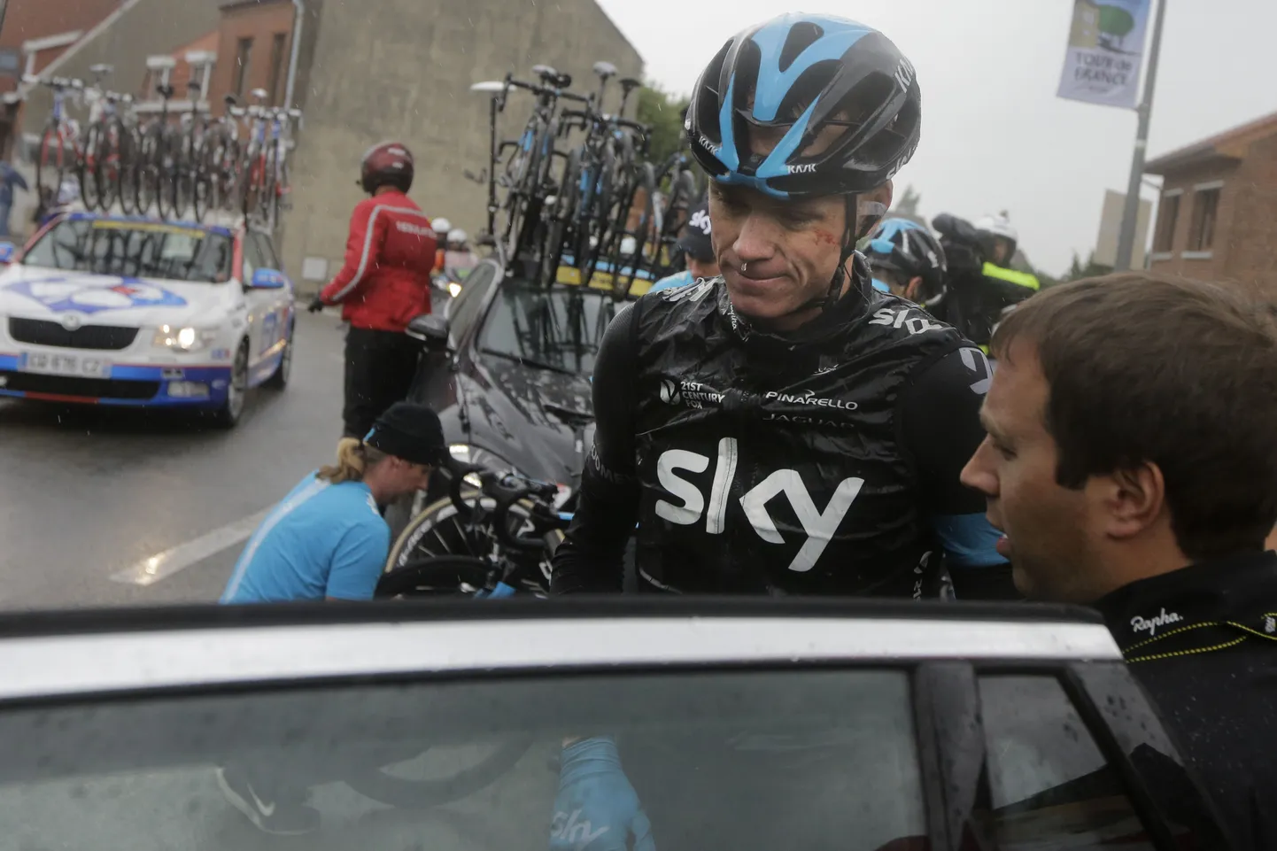 Sõidu katkestanud Christopher Froome.