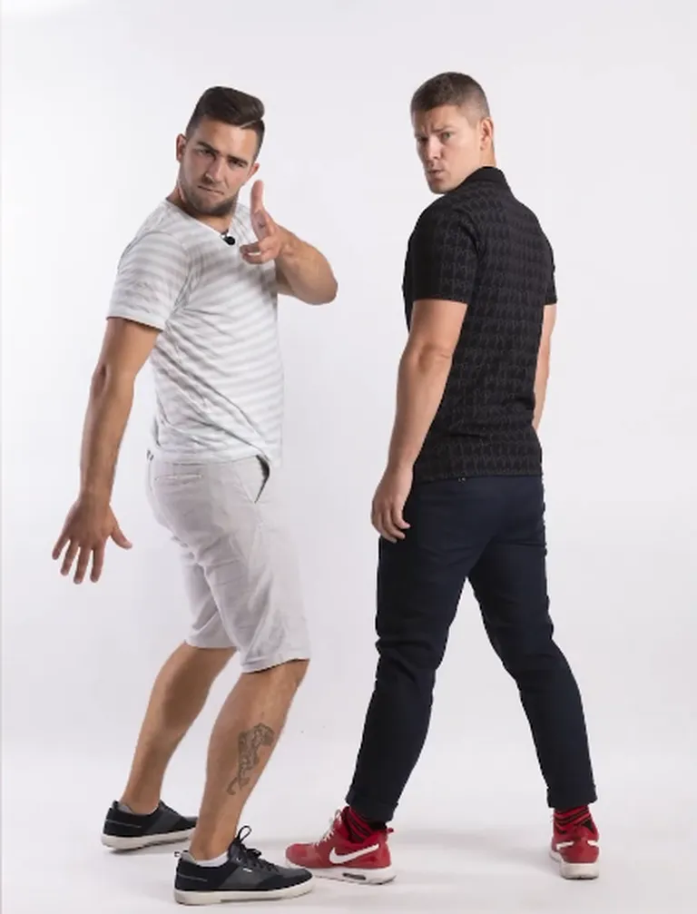 Robert ja Jüri katsetavad modelliametit.