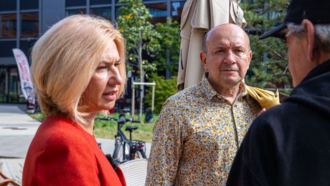 Parempoolsed presidendivalimistest: Kalev Stoicescu toetab parlamendi hääletusvoorudes Ülle Madiset