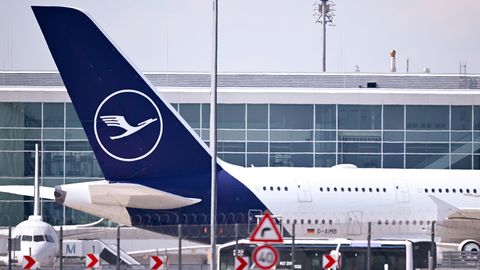 Degvielas cenu kāpuma dēļ 