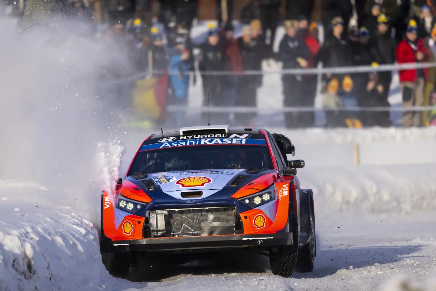 Ott Tänak Hyundai roolis Rootsi MM-rallil.