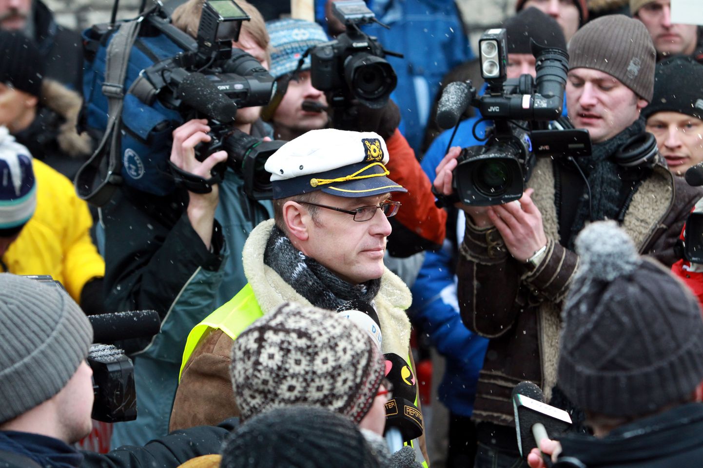 Andreas Reinberg päästjate meeleavaldusel detsembris.