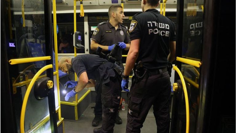 Израильская полиция на месте происшествия