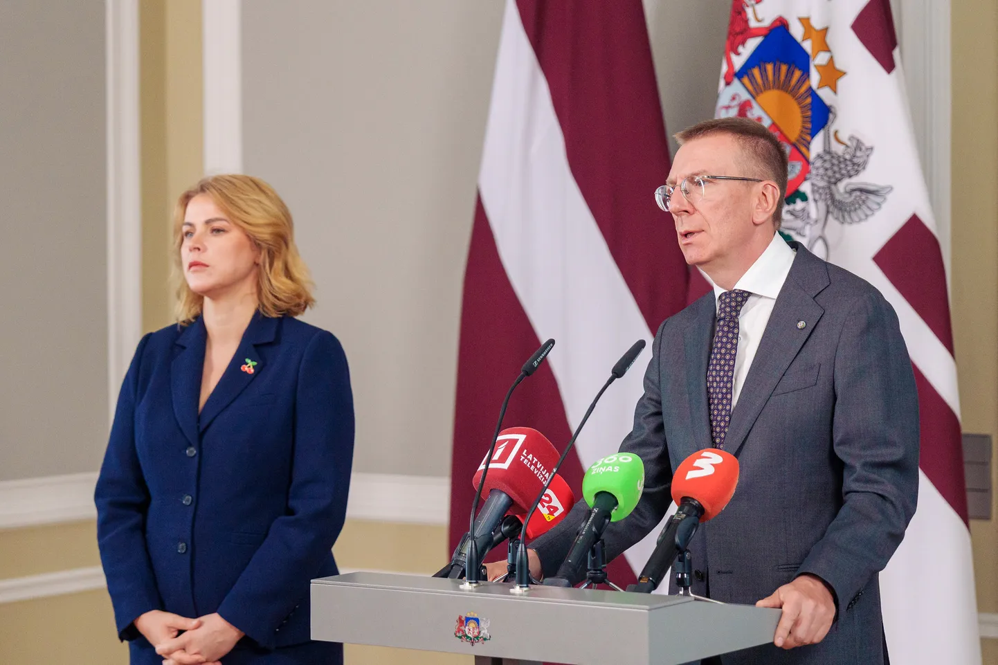 Президент Эдгар Ринкевич и премьер-министр Эвика Силиня.