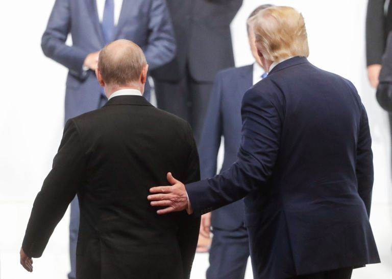 Putin ja Trump G20 kohtumisel Jaapanis.