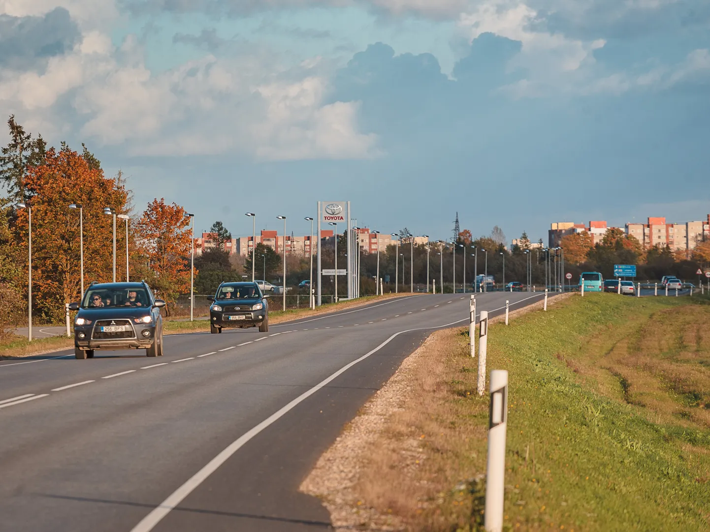 Jõhvi ja Narva vahelisel maanteel liigeldes peab kahe sõidureaga leppima suure tõenäosusega veel märksa kauem kui viis-kuus aastat.