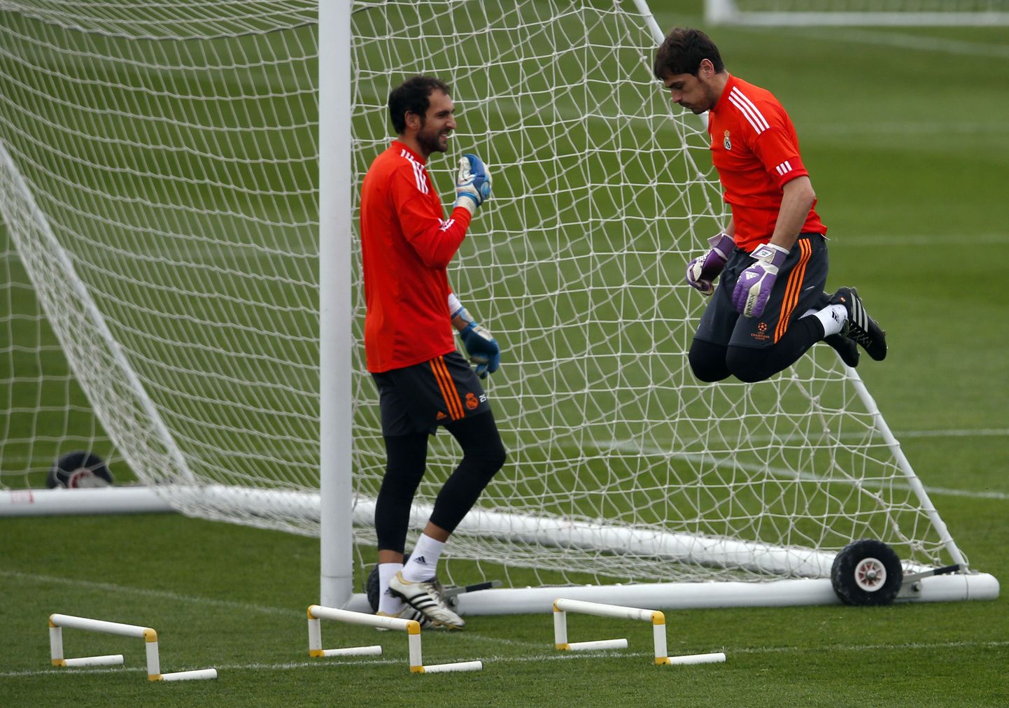 Madridi Reali väravavahid Diego Lopez (vasakul) ja Iker Casillas.