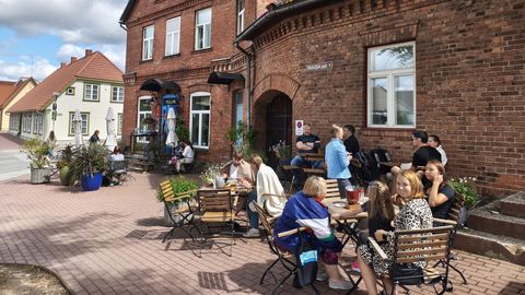 NÄDALA RESTORAN ⟩ Sinine uks, punased plaadid. Kas Fellin õigustab Michelini usaldust?