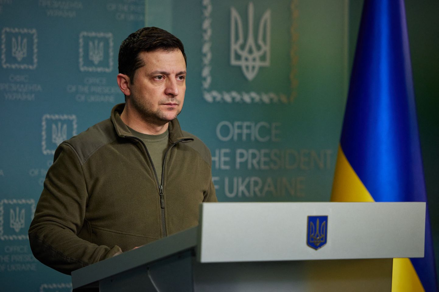 Ukraina president Volodõmõr Zelenskõi pöördumas rahva poole 25. veebruaril.