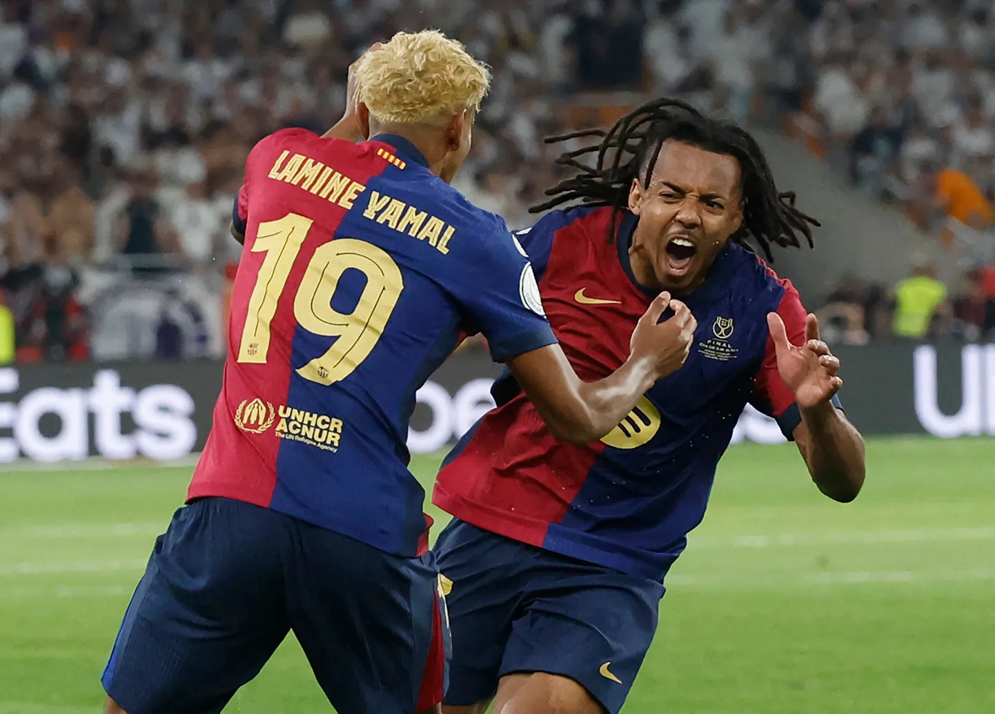 Barcelona prantslasest kaitsja Jules Kounde (paremal) otsustas lisaajal Hispaania karikafinaali saatuse.